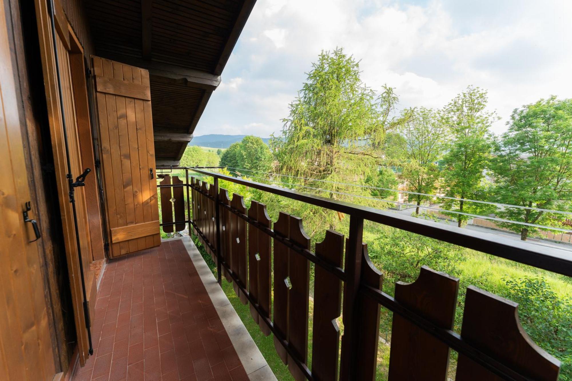 Апартаменты Asiago Centro Mansarda Con Balcone E Giardino Экстерьер фото